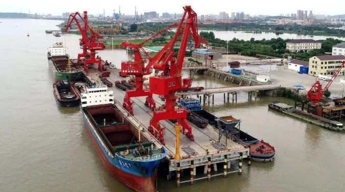 高平概述露天料场港口封闭问题的实行方法